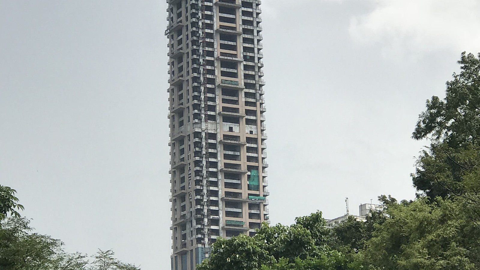 Luxury Residential Building 'The 42'is under construction on the Jawaharlal Nehru road, Kolkata, West Bengal.