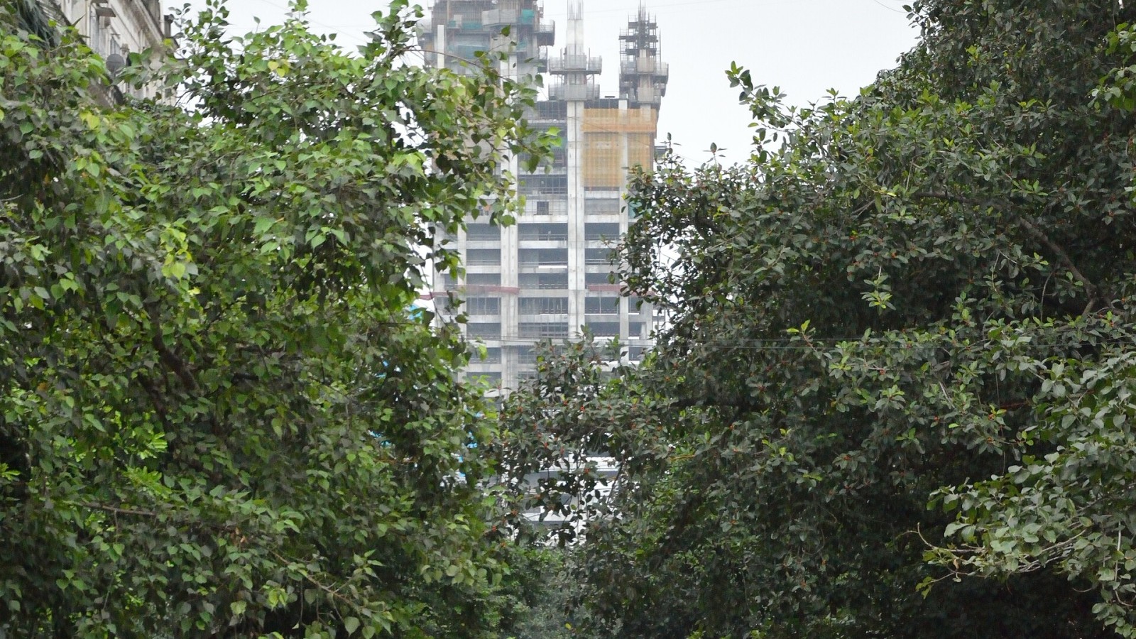 The tallest super-luxury residential project 'The 42', 240 metre tall building is under construction on the Chowringhee or Jawaharlal Nehru road, Kolkata. It is the Russell street view.