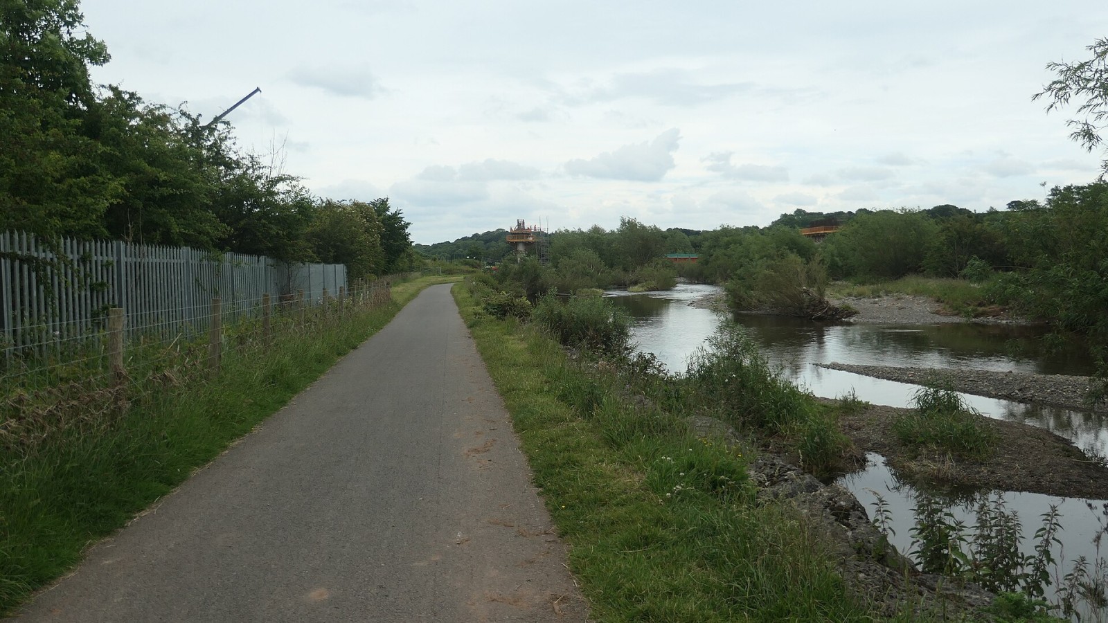Approaching the Caldew Bridge construction site