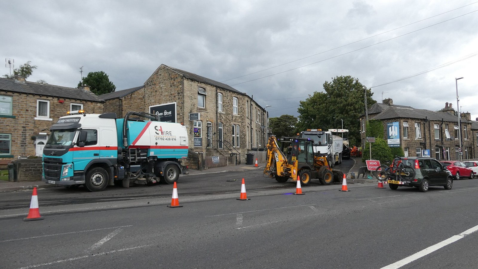 Roadworks at Oak Road junction