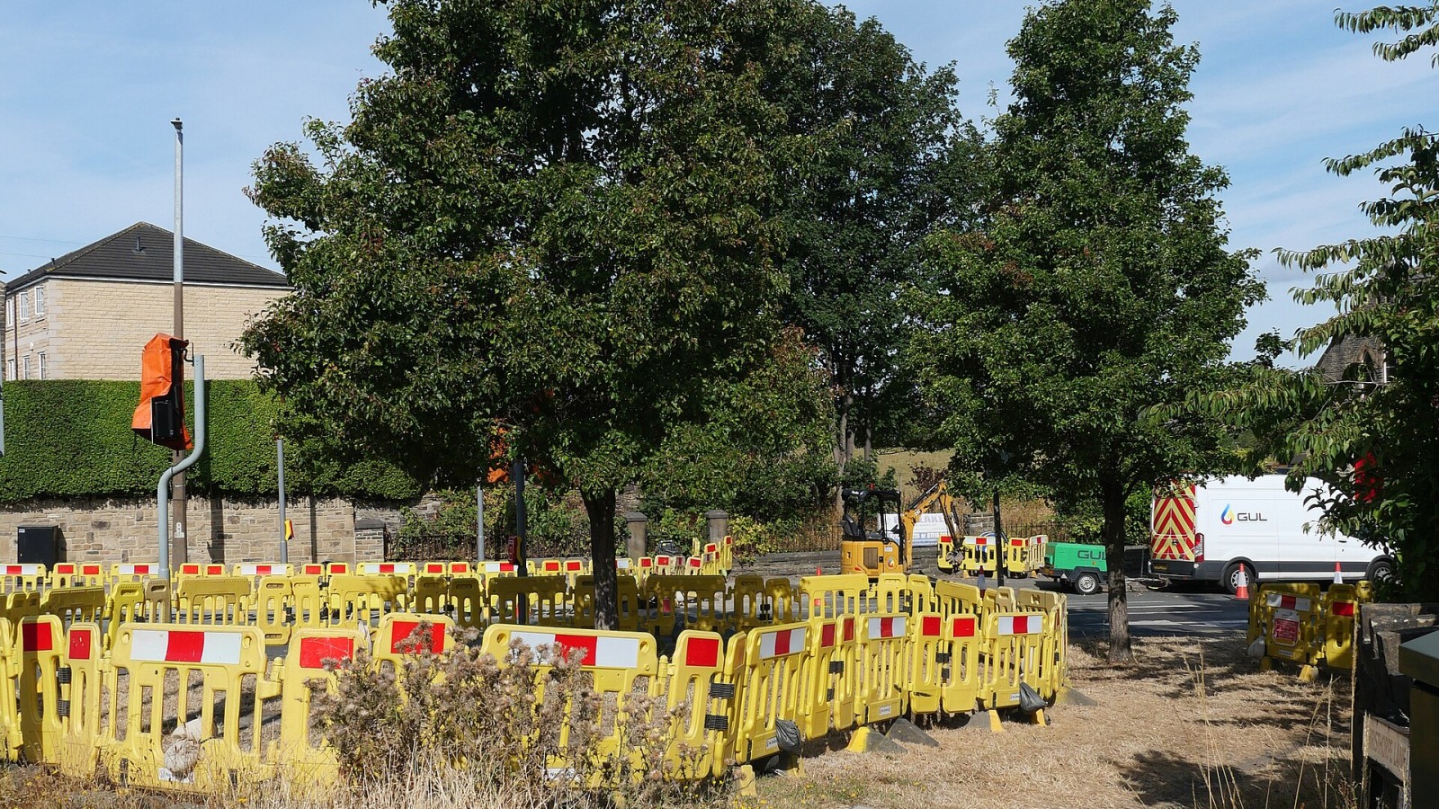 Roadworks at the junction of Norristhorpe Lane and Huddersfield Road (A62), Norristhorpe