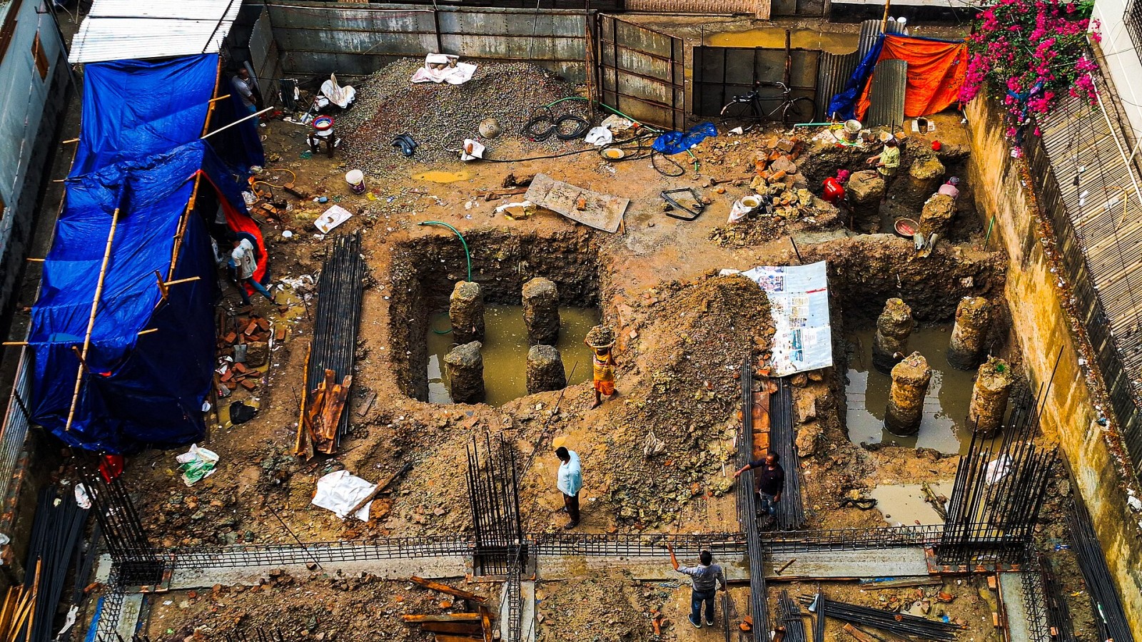 This is the picture of Construction site at Arjotpara, Mohakhali, Dhaka.